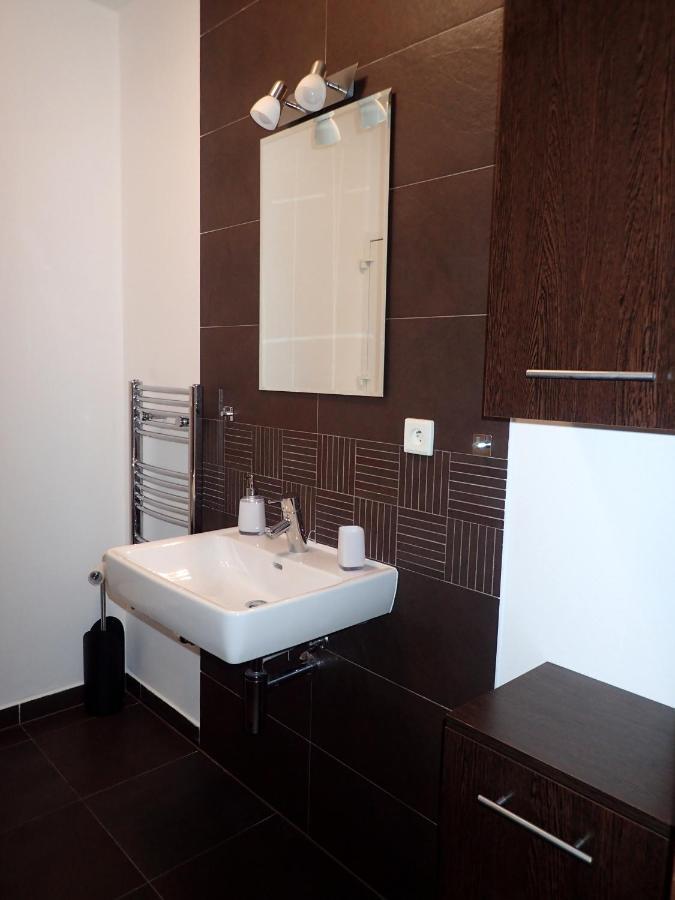 Marguerite Apartment - Parking Including Bratislava Exterior photo